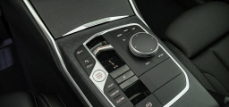 BMW 3 Series 330i NA xDrive Sedan 2026