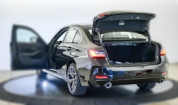 BMW 3 Series 330i NA xDrive Sedan 2026