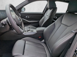 BMW 3 Series 330i NA xDrive Sedan 2026