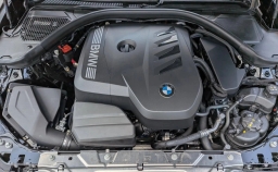 BMW 3 Series 330i NA xDrive Sedan 2026