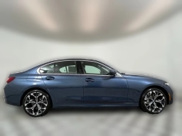 BMW 3 Series 330i NA xDrive Sedan 2026