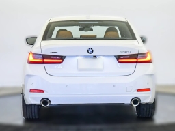 BMW 3 Series 330i NA xDrive Sedan 2026