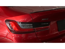 BMW 3 Series 330i NA xDrive Sedan 2026