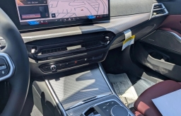 BMW 3 Series 330i NA xDrive Sedan 2026