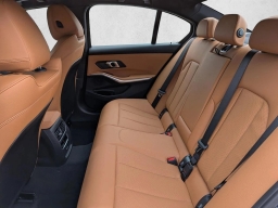 BMW 3 Series 330i NA xDrive Sedan 2026