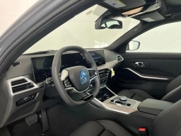BMW 3 Series 330i NA xDrive Sedan 2026