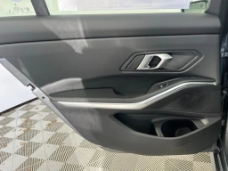 BMW 3 Series 330i NA xDrive Sedan 2026
