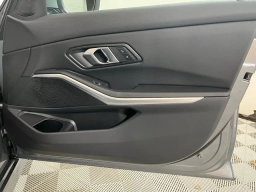 BMW 3 Series 330i NA xDrive Sedan 2026