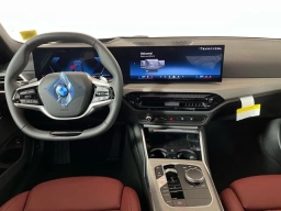BMW 3 Series 330i NA xDrive Sedan 2026