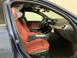 BMW 3 Series 330i NA xDrive Sedan 2026