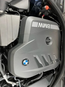 BMW 3 Series 330i NA xDrive Sedan 2026