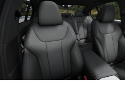 BMW 3 Series 330i NA xDrive Sedan 2026