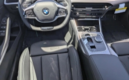 BMW 3 Series 330i NA xDrive Sedan 2026