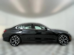 BMW 3 Series 330i NA xDrive Sedan 2026