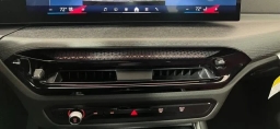 BMW 3 Series 330i NA xDrive Sedan 2026