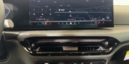 BMW 3 Series 330i NA xDrive Sedan 2026