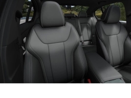 BMW 3 Series 330i NA xDrive Sedan 2026