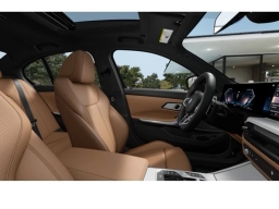 BMW 3 Series 330i NA xDrive Sedan 2026