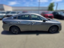 Nissan Sentra SV Sedan 2026