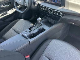 Nissan Sentra SV Sedan 2026
