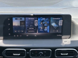 Nissan Sentra SV Sedan 2026