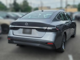 Nissan Sentra SV Sedan 2026