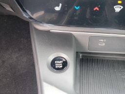 Nissan Sentra SV Sedan 2026