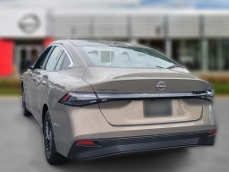 Nissan Sentra SV Sedan 2026