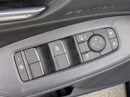 Nissan Sentra SV Sedan 2026