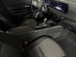 Nissan Sentra SV Sedan 2026