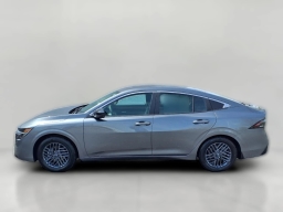 Nissan Sentra SV Sedan 2026