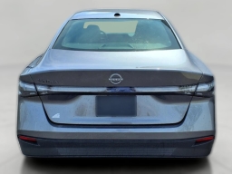Nissan Sentra SV Sedan 2026