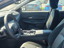 Nissan Sentra SV Sedan 2026