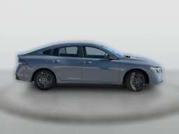 Nissan Sentra SV Sedan 2026