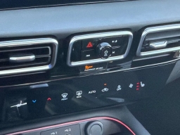 Nissan Sentra SV Sedan 2026