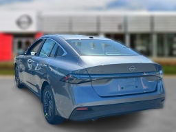 Nissan Sentra SV Sedan 2026