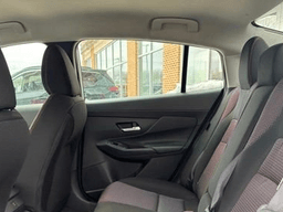 Nissan Sentra SR Sedan 2026