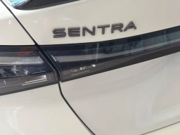 Nissan Sentra SR Sedan 2026