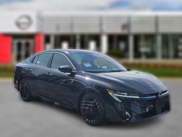 Nissan Sentra SR Sedan 2026