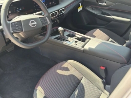 Nissan Sentra SR Sedan 2026