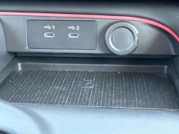 Nissan Sentra SR Sedan 2026