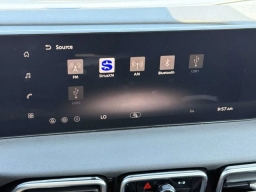 Nissan Sentra SR Sedan 2026