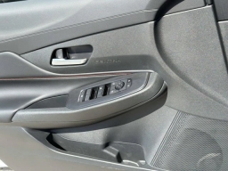 Nissan Sentra SR Sedan 2026