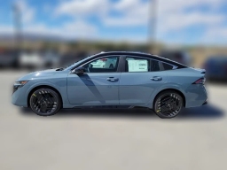 Nissan Sentra SR Sedan 2026