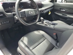 Nissan Sentra SR Sedan 2026