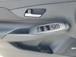 Nissan Sentra SR Sedan 2026