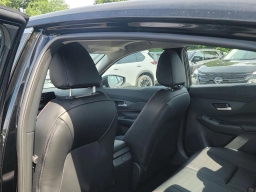 Nissan Sentra SR Sedan 2026