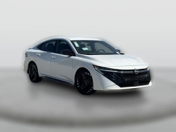Nissan Sentra SR Sedan 2026