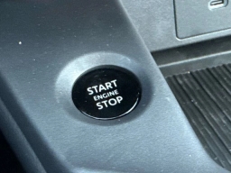 Nissan Sentra SR Sedan 2026