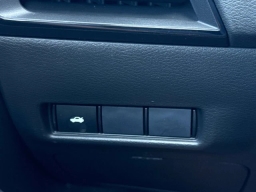 Nissan Sentra SR Sedan 2026